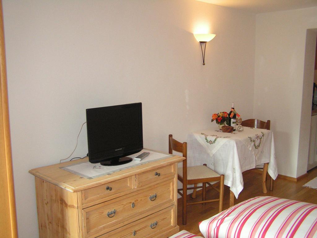 Karrerhof Apartman Walchsee Szoba fotó
